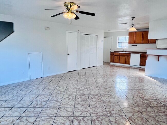 506 Beechwood Ave in Altamonte Springs, FL - Foto de edificio - Building Photo