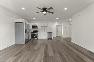 148 Claire Ave in Panama City, FL - Building Photo - Building Photo