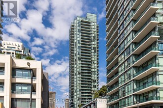 4099-4099 Brickstone Mews in Mississauga, ON - Building Photo - Building Photo