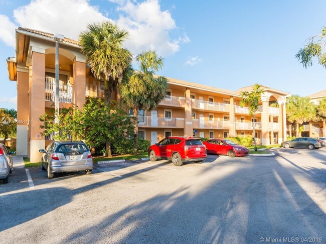 6900 SW 39th St-Unit -104J in Davie, FL - Building Photo - Building Photo