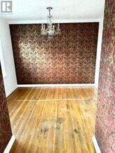 7 Devondale Ave in Toronto, ON - Building Photo - Building Photo