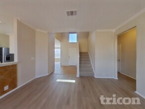 3276 Raleigh Dr in Fort Worth, TX - Foto de edificio - Building Photo