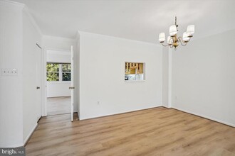 11526 Sunder Ct in Reston, VA - Building Photo - Building Photo