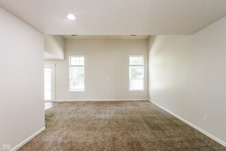 4024 Village Trace Blvd in Indianapolis, IN - Building Photo - Building Photo