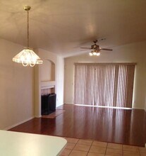 143 W Smoke Tree Rd in Gilbert, AZ - Building Photo - Building Photo