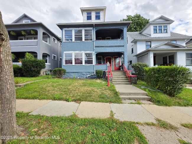 property at 542 Colfax Ave