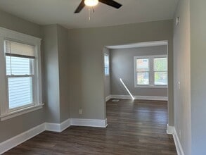 3156 Rosina Ave in Covington, KY - Foto de edificio - Building Photo