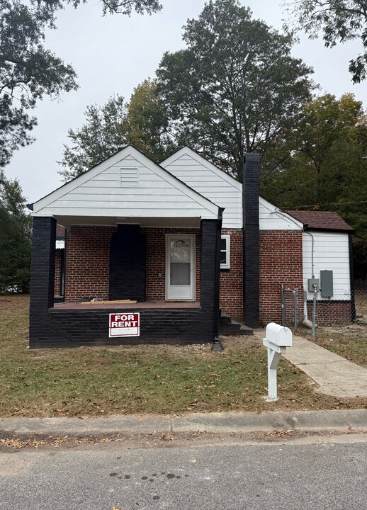 230 23rd St S in Irondale, AL - Building Photo