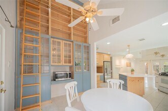 16623 Park Green Way in Houston, TX - Building Photo - Building Photo