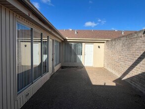 5002 Wingfoot Ln in Corpus Christi, TX - Building Photo - Building Photo