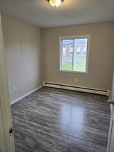 2 Reading Crescent in Saint John, NB - Building Photo - Building Photo