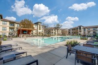 The Greens of Fossil Lake in Fort Worth, TX - Building Photo - Building Photo