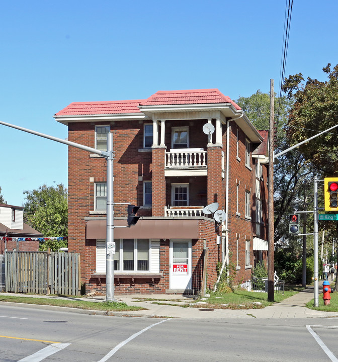 188 Graham Ave S in Hamilton, ON - Building Photo