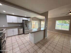 14801 N 25th Dr in Phoenix, AZ - Building Photo - Building Photo