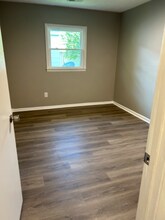 318 Richmond Rd, Unit 2 in Rockingham, NC - Foto de edificio - Building Photo