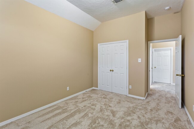 property at 18714 Aquatic Dr