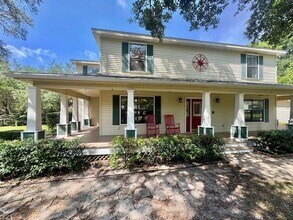 620 Grenada Way in Niceville, FL - Building Photo - Building Photo
