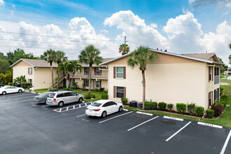 Royal Hawaiian Club in Cape Coral, FL - Building Photo - Building Photo