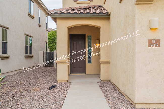 505 East Calle Amura in Sahuarita, AZ - Building Photo - Building Photo
