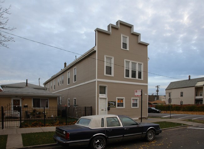 3059 W 39th Pl in Chicago, IL - Building Photo - Building Photo