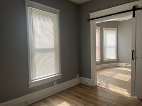 400 W Allen St in Springfield, IL - Building Photo - Building Photo