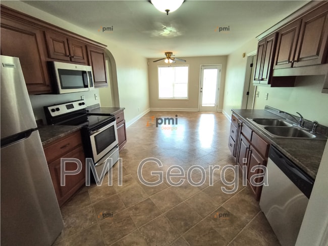 206 Gayla Ct in Warner Robins, GA - Building Photo - Building Photo