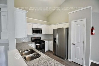 2052 Cliffvale Ct in High Point, NC - Building Photo - Building Photo