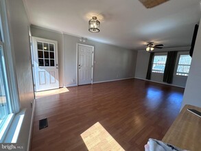32 Vista Woods Rd in Stafford, VA - Building Photo - Building Photo