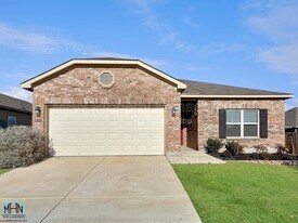 1200 Legend Pass in New Braunfels, TX - Building Photo