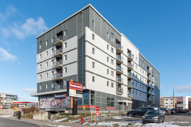 965 Av De Bourgogne in Québec, QC - Building Photo - Building Photo