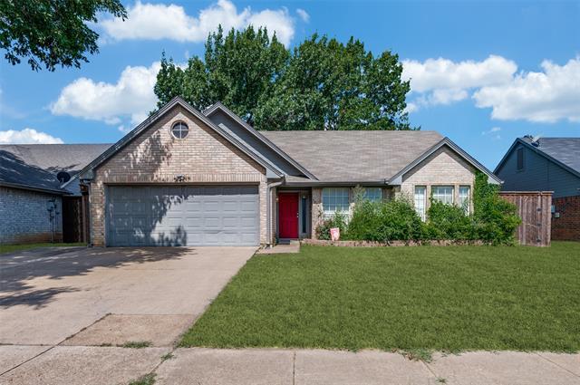 property at 4204 Glen Hollow Cir