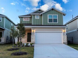 141 Banyon Dr in Liberty Hill, TX - Building Photo