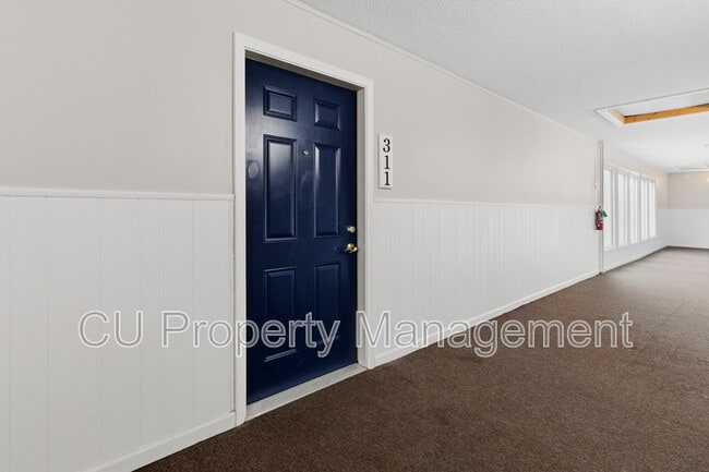 1605 N Willow Rd in Urbana, IL - Building Photo - Building Photo