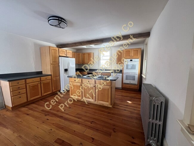 32-34-34 S Main St in Shrewsbury, PA - Building Photo - Building Photo