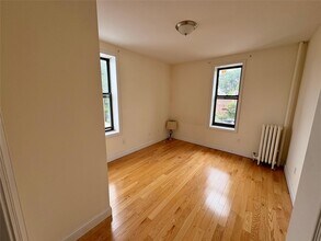 951 McLean Ave in Yonkers, NY - Building Photo - Building Photo