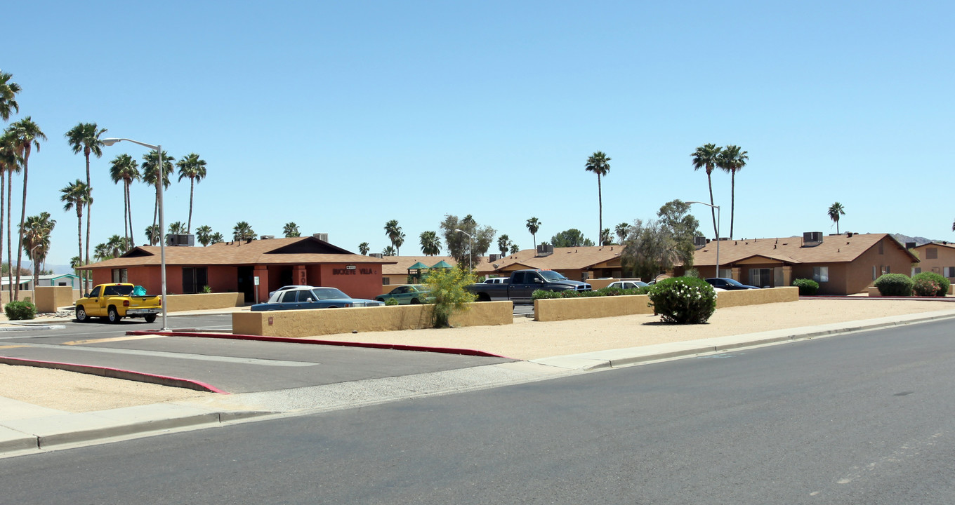 Buckeye Villa in Buckeye, AZ - Building Photo