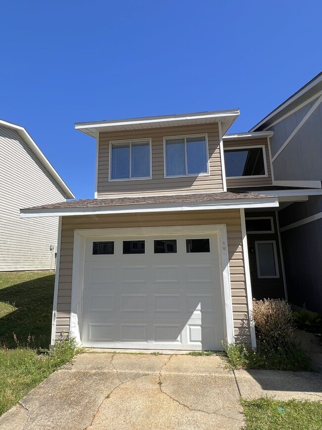 property at 149 Woodfield Pl