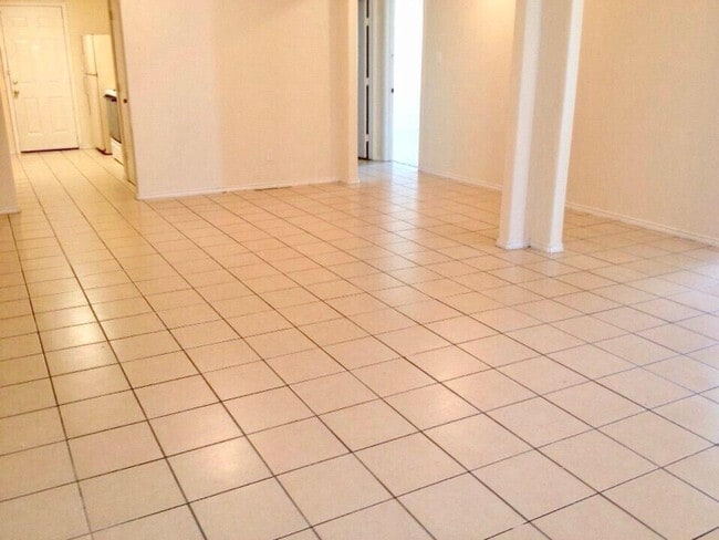 7533 Oak Chase in San Antonio, TX - Building Photo - Building Photo