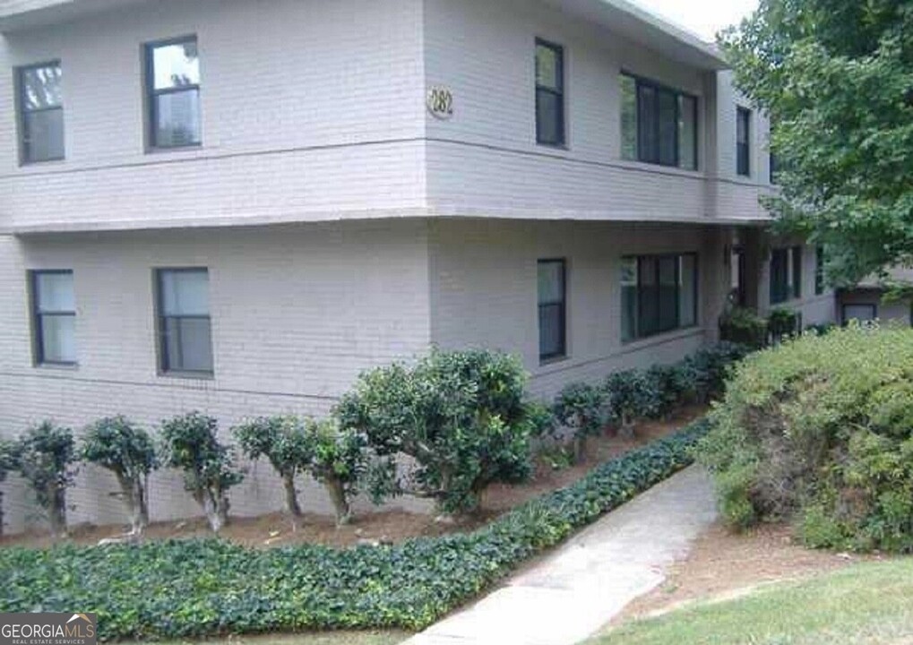 282 Ardmore Cir NW in Atlanta, GA - Building Photo