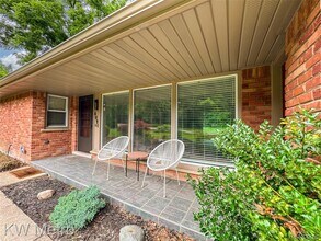 4096 Chestnut Hill Dr in Troy, MI - Building Photo - Building Photo