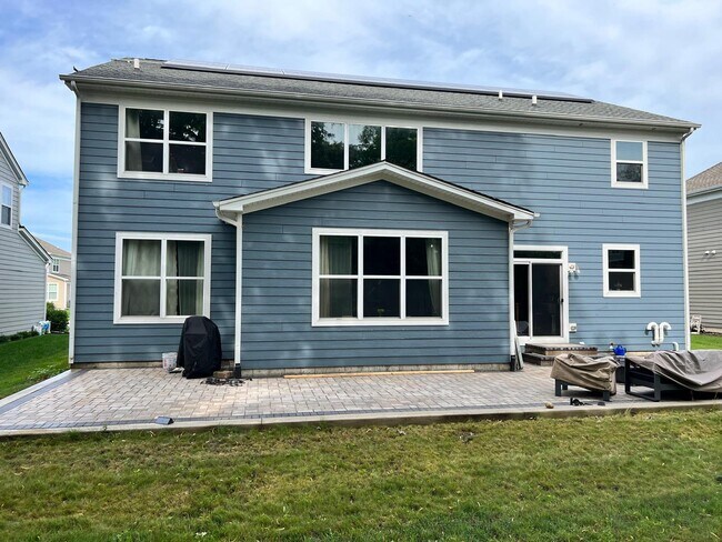 5935 Oak Ridge Way in Lisle, IL - Building Photo - Building Photo