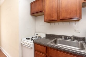 4552 N Damen Ave, Unit A02C in Chicago, IL - Foto de edificio - Building Photo