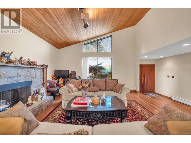 6551 Dunsany Pl in Richmond, BC - Building Photo - Building Photo
