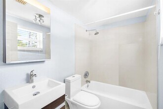 416 NE 15th Ave in Fort Lauderdale, FL - Building Photo - Building Photo