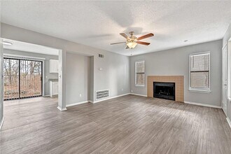 3150 N Kensington Ct in Fayetteville, AR - Building Photo - Building Photo