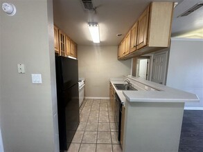 8320 Cambridge Rd in Tyler, TX - Building Photo - Building Photo