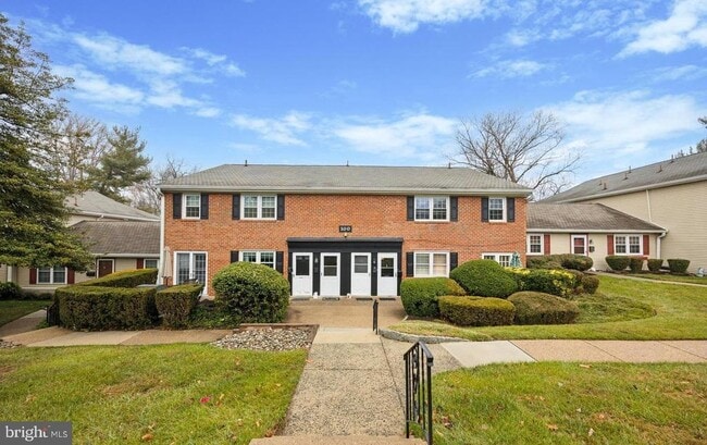 109 Yardley Commons