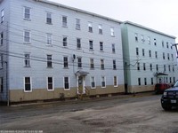 119 Oxford St in Lewiston, ME - Foto de edificio - Building Photo