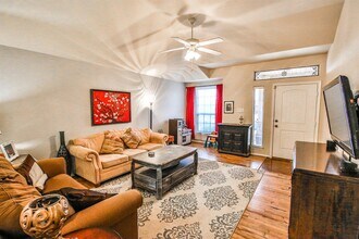 6924 95th St in Lubbock, TX - Building Photo - Building Photo