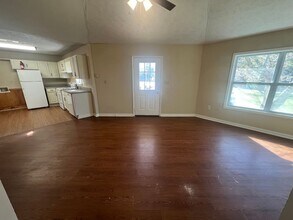 1342 Aiken Rd in Bogart, GA - Building Photo - Building Photo